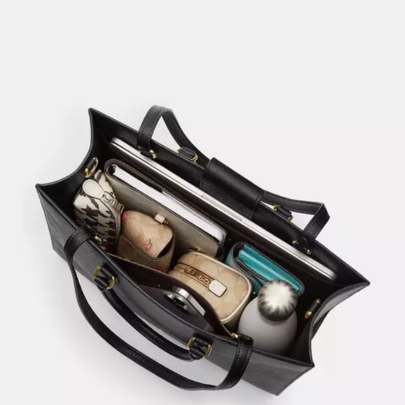 Last chance* Coach Black Leather Tote Bag - Picture 2 of 13